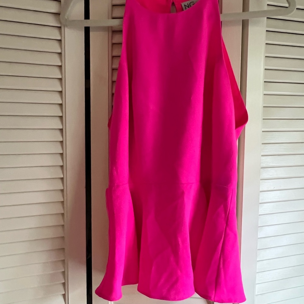 Hot pink top